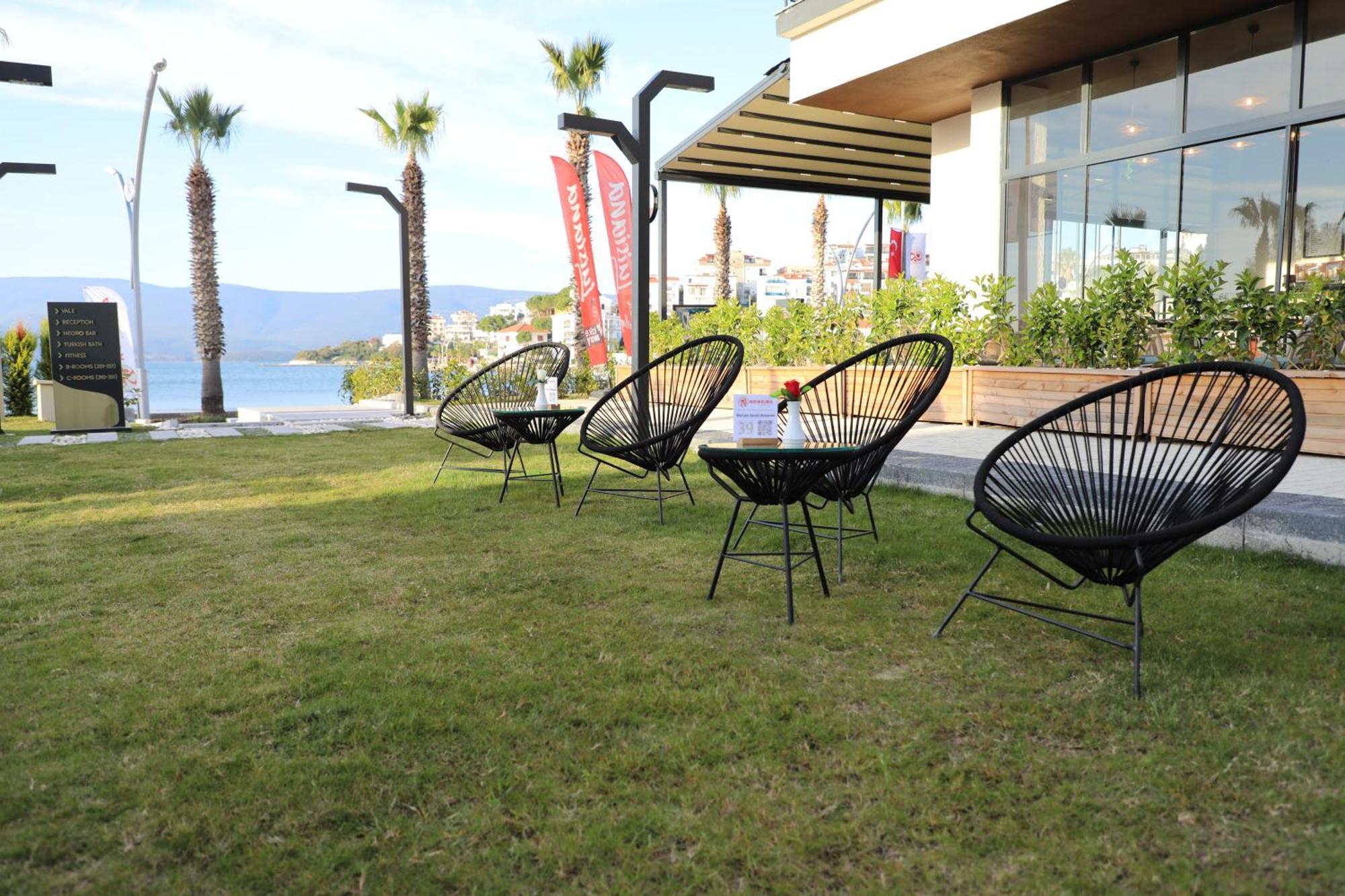 Roseira Mar-Inn Luxury غولوك المظهر الخارجي الصورة